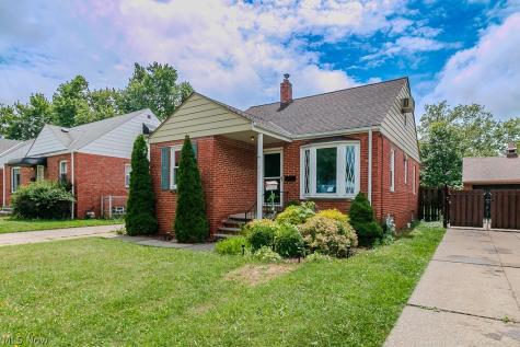 262 E 323rd Street Willowick OH 44095