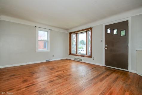 262 E 323rd Street Willowick OH 44095