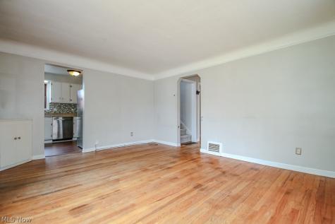 262 E 323rd Street Willowick OH 44095