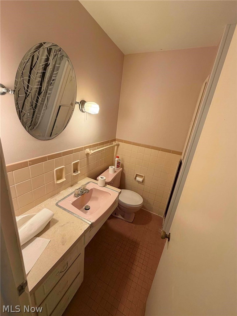 5022 Lawndale Street NW Canton OH 44708