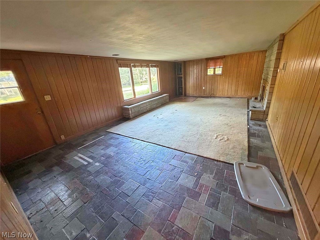 5022 Lawndale Street NW Canton OH 44708