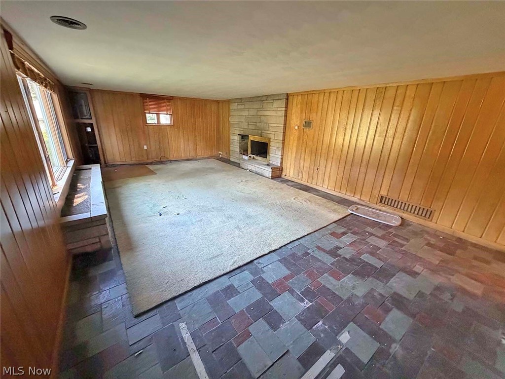 5022 Lawndale Street NW Canton OH 44708