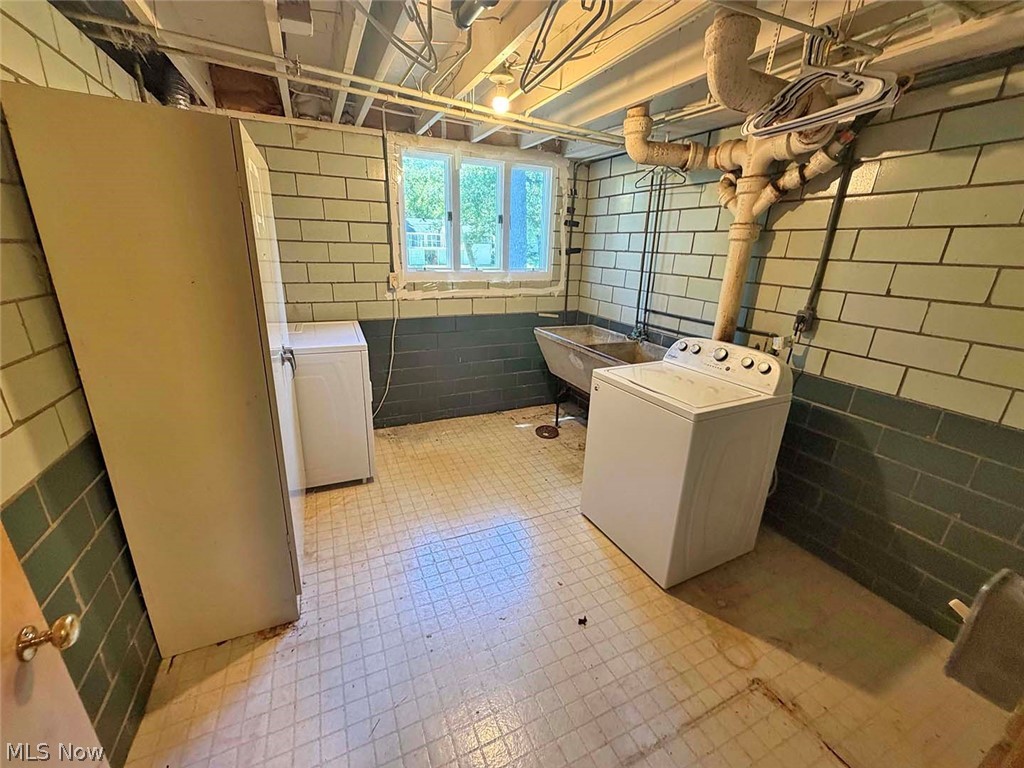 5022 Lawndale Street NW Canton OH 44708