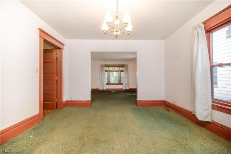 1604 First Street Youngstown OH 44509