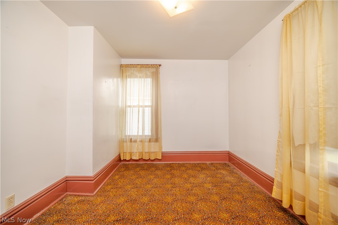 1604 First Street Youngstown OH 44509