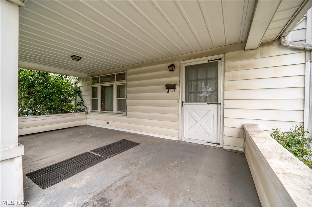1604 First Street Youngstown OH 44509