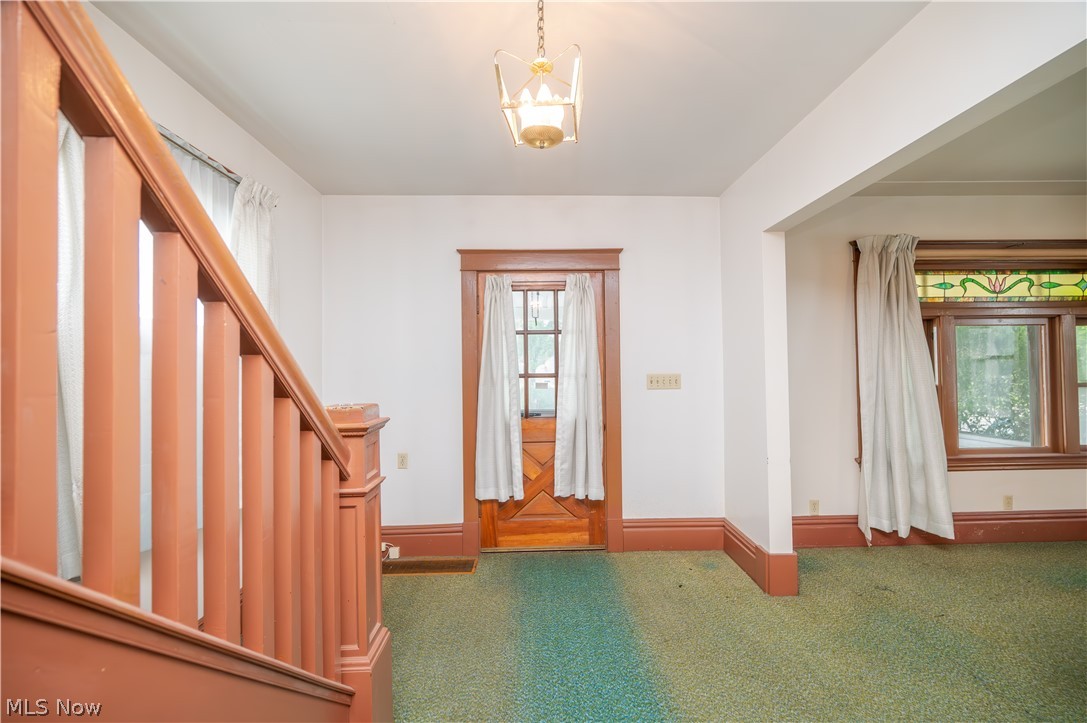 1604 First Street Youngstown OH 44509