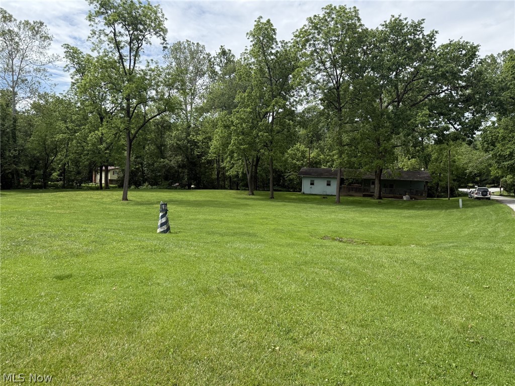 23501 County Road 93 Fresno OH 43824