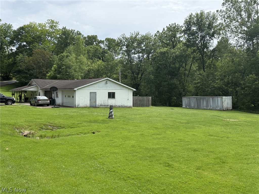 23501 County Road 93 Fresno OH 43824