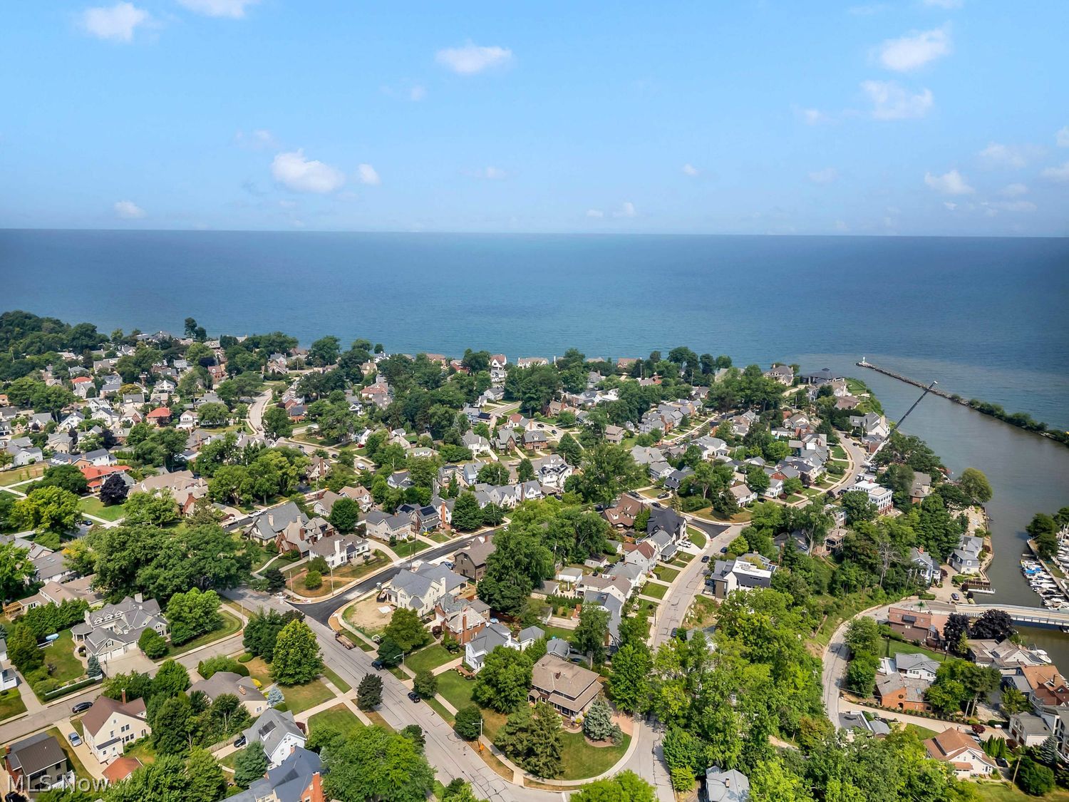 19462 Beach Cliff Boulevard Rocky River OH 44116