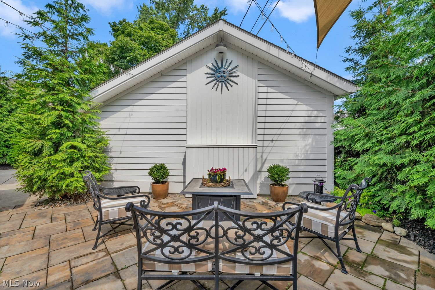 19462 Beach Cliff Boulevard Rocky River OH 44116