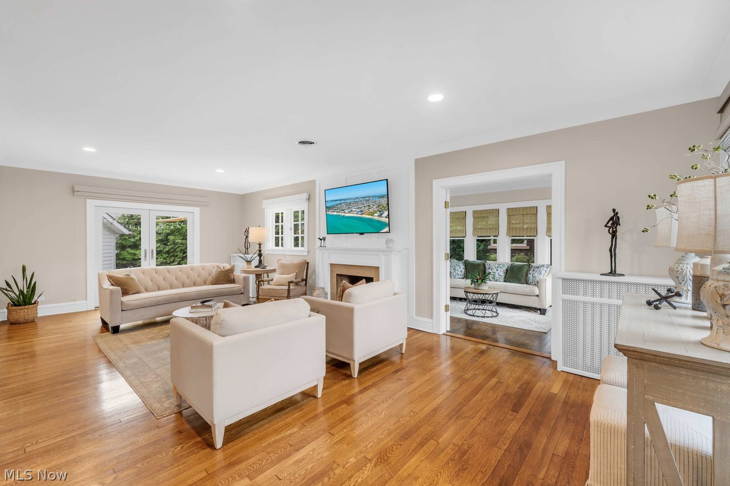 19462 Beach Cliff Boulevard Rocky River OH 44116