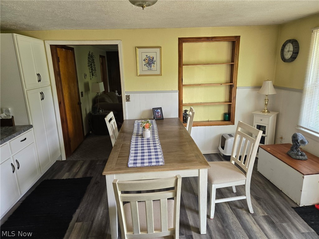 348 Fox Lake Road Wooster OH 44691