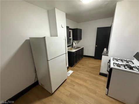 2113 W 104th Street Cleveland OH 44102