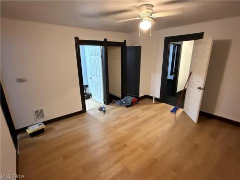 2113 W 104th Street Cleveland OH 44102