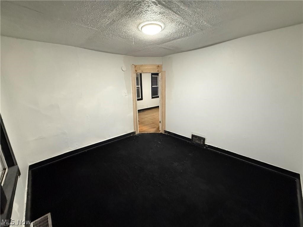 2113 W 104th Street Cleveland OH 44102