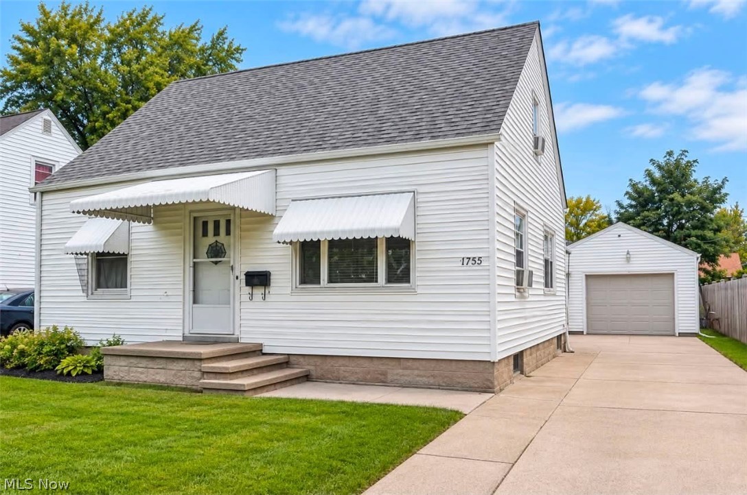 1755 E 36th Street Lorain OH 44055