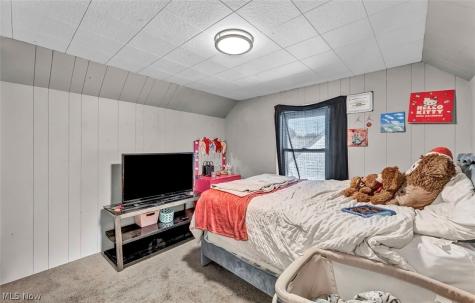 1755 E 36th Street Lorain OH 44055