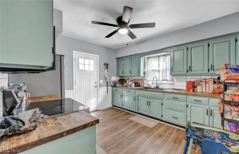 1755 E 36th Street Lorain OH 44055