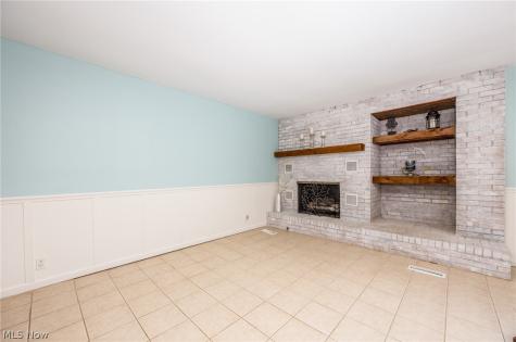 140 Sylvan Way Marietta OH 45750