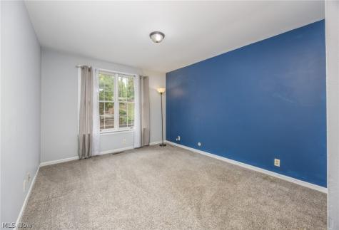 140 Sylvan Way Marietta OH 45750