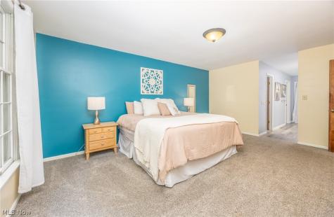 140 Sylvan Way Marietta OH 45750
