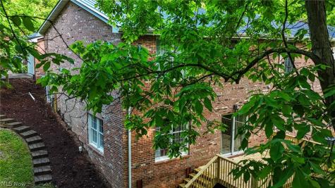 140 Sylvan Way Marietta OH 45750