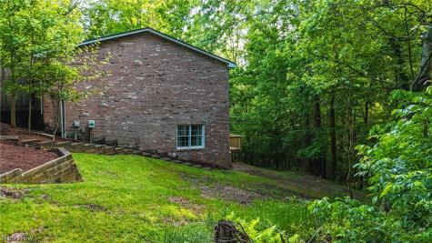 140 Sylvan Way Marietta OH 45750