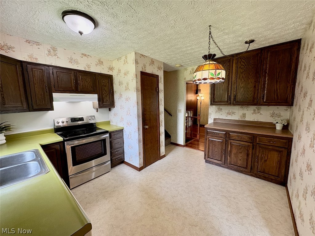 16481 Hart Road Montville OH 44064