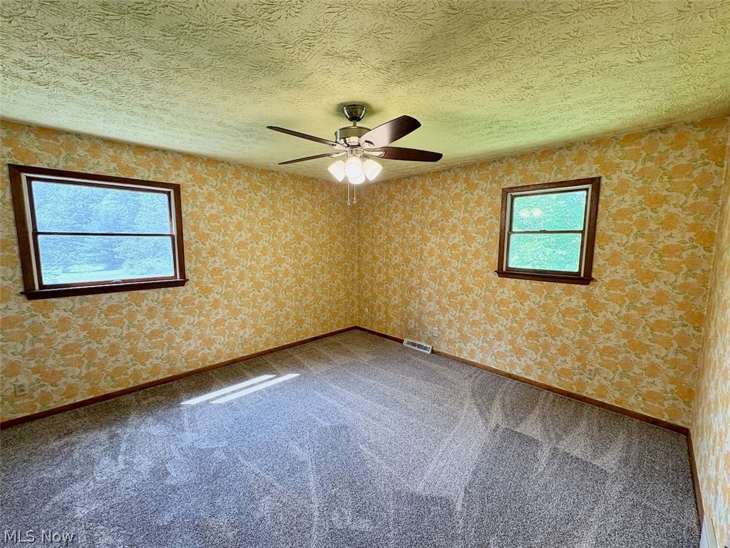 16481 Hart Road Montville OH 44064