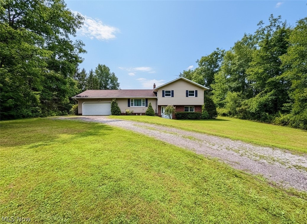 16481 Hart Road Montville OH 44064