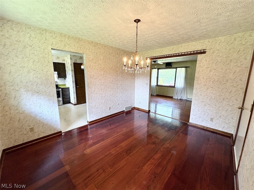 16481 Hart Road Montville OH 44064
