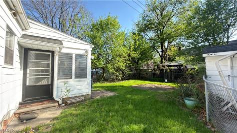 3074 Keswick Road Shaker Heights OH 44120