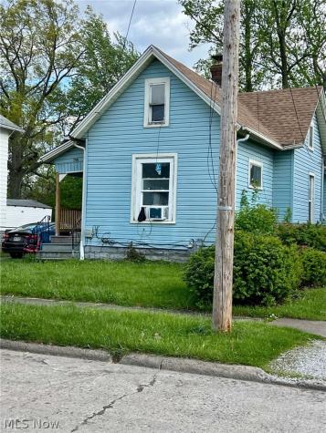 627 W 24th Street Lorain OH 44052