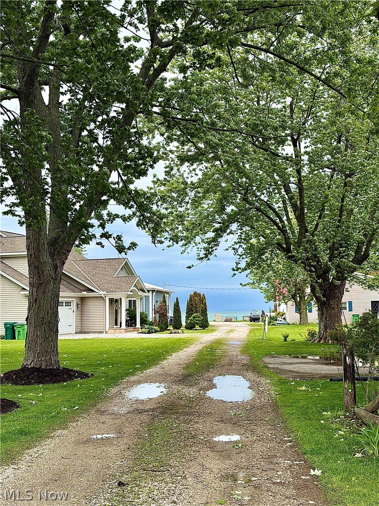 6359 Lake Rd West Saybrook OH 44004