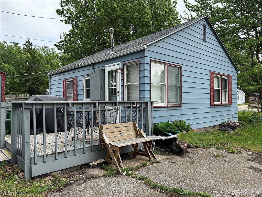 6359 Lake Rd West Saybrook OH 44004