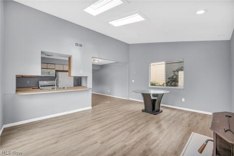 122 Courtland Boulevard Eastlake OH 44095