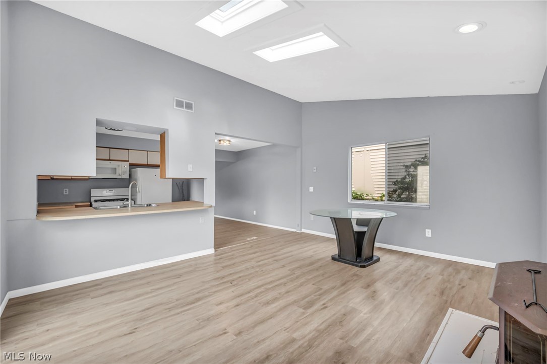 122 Courtland Boulevard Eastlake OH 44095