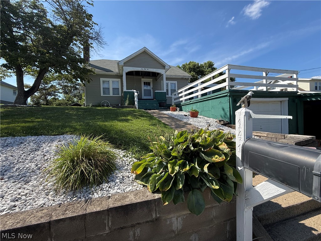 141 Warren Lane Steubenville OH 43953
