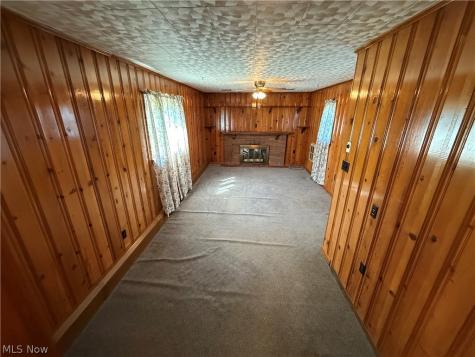 141 Warren Lane Steubenville OH 43953