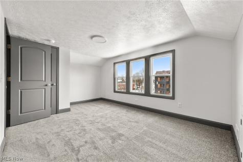 840 E Buchtel Avenue Akron OH 44305