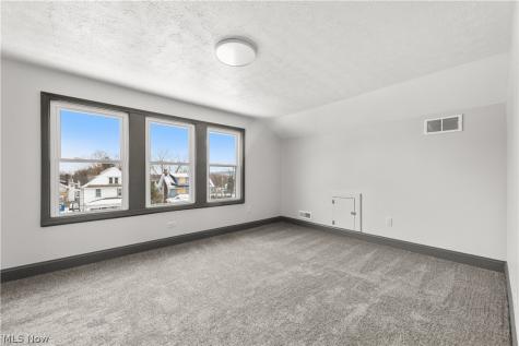 840 E Buchtel Avenue Akron OH 44305