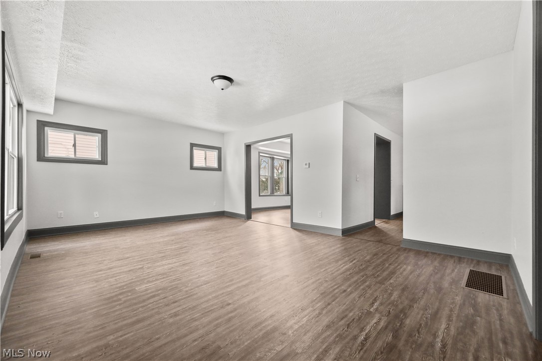840 E Buchtel Avenue Akron OH 44305