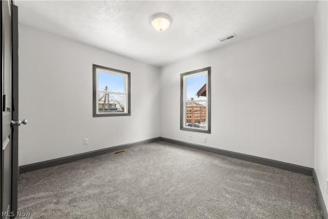 840 E Buchtel Avenue Akron OH 44305