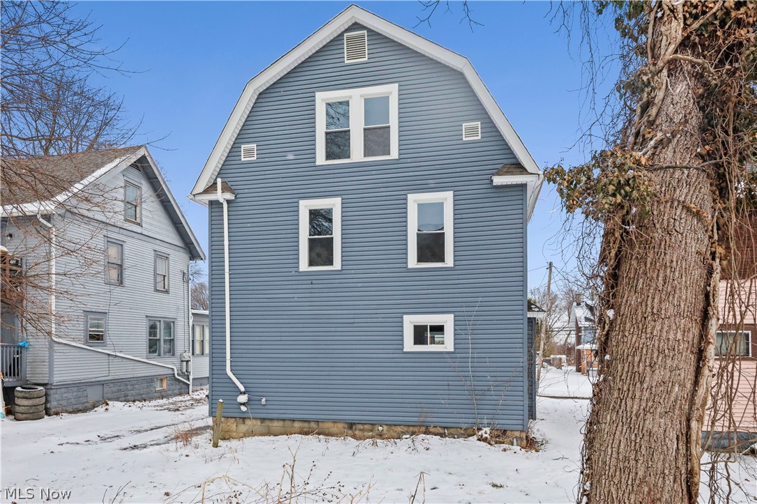 840 E Buchtel Avenue Akron OH 44305