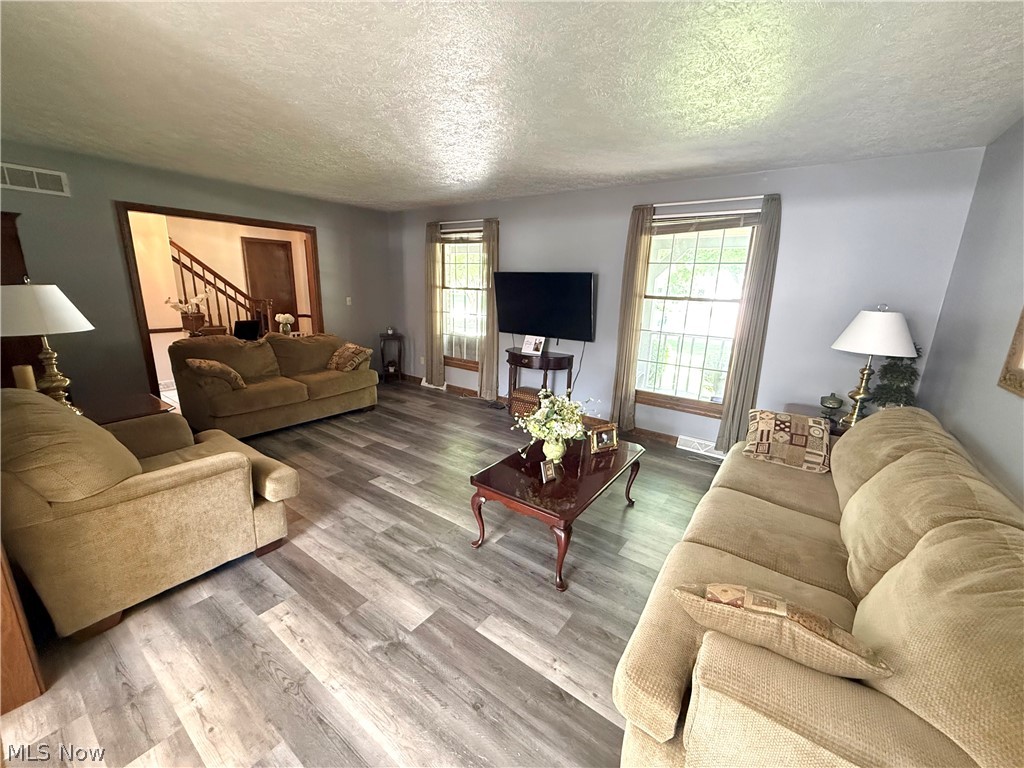 5520 Sharon Drive Youngstown OH 44512