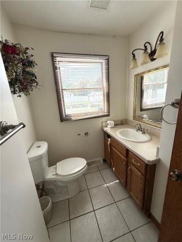 5520 Sharon Drive Youngstown OH 44512