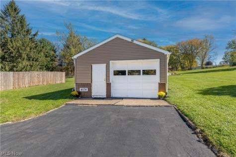 4074 Harbrook Street SW Navarre OH 44662