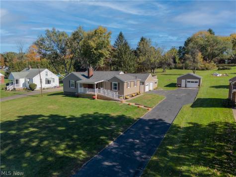 4074 Harbrook Street SW Navarre OH 44662