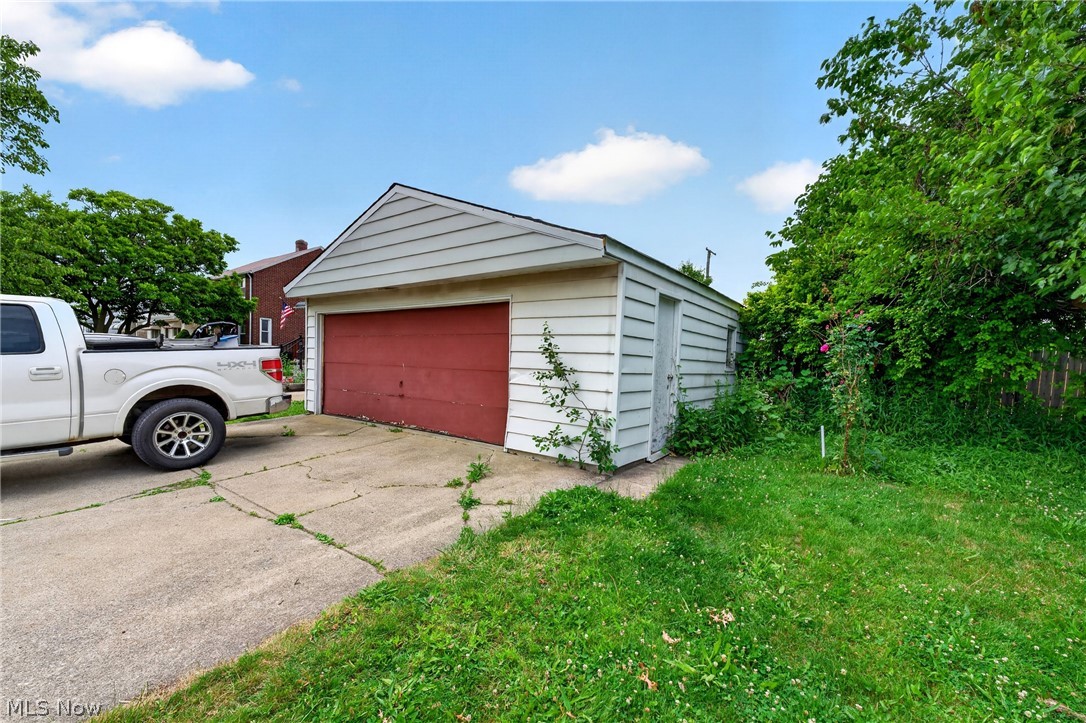 4126 W 140th Street Cleveland OH 44135